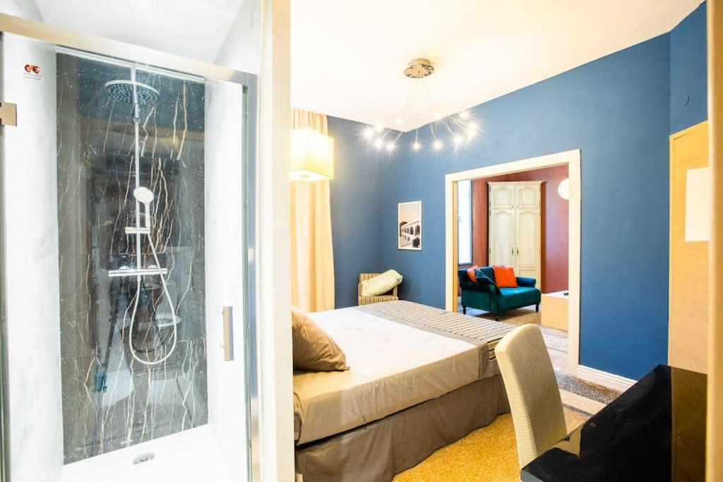 La Suite 2 Pieces Lit Queen Size Entree Privee Nimes Exterior foto